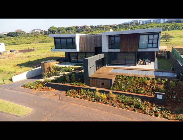 812M² VACANT LAND FOR SALE IN UMHLANGA CENTRAL